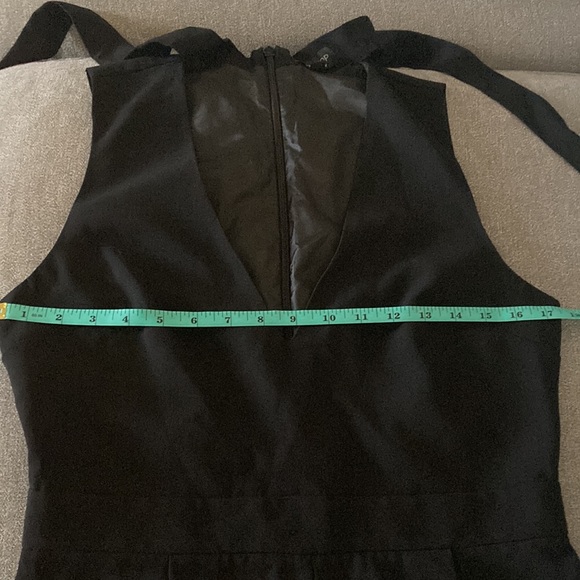 TopShop Black Jump suit Tuxedo Romper Tie Neck V-Neck Style Size 8 - Picture 10 of 12